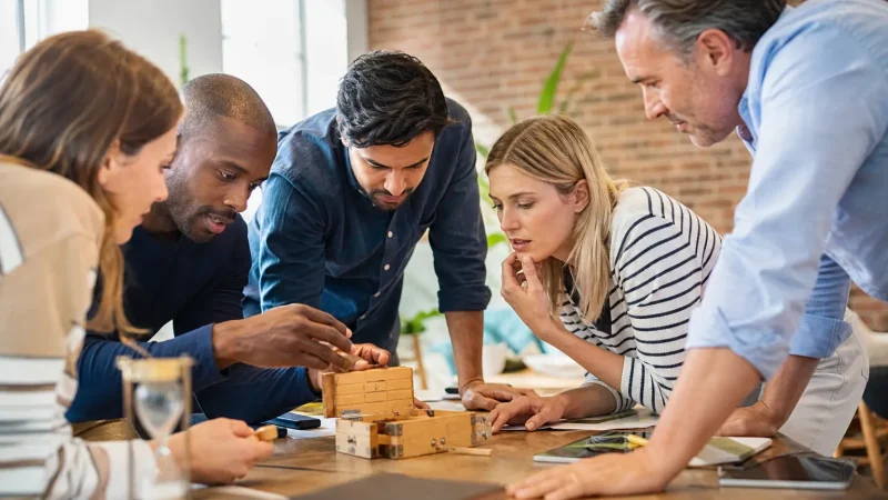 Escape Game d&rsquo;entreprise : comment la résolution collective sous pression réinvente vos équipes