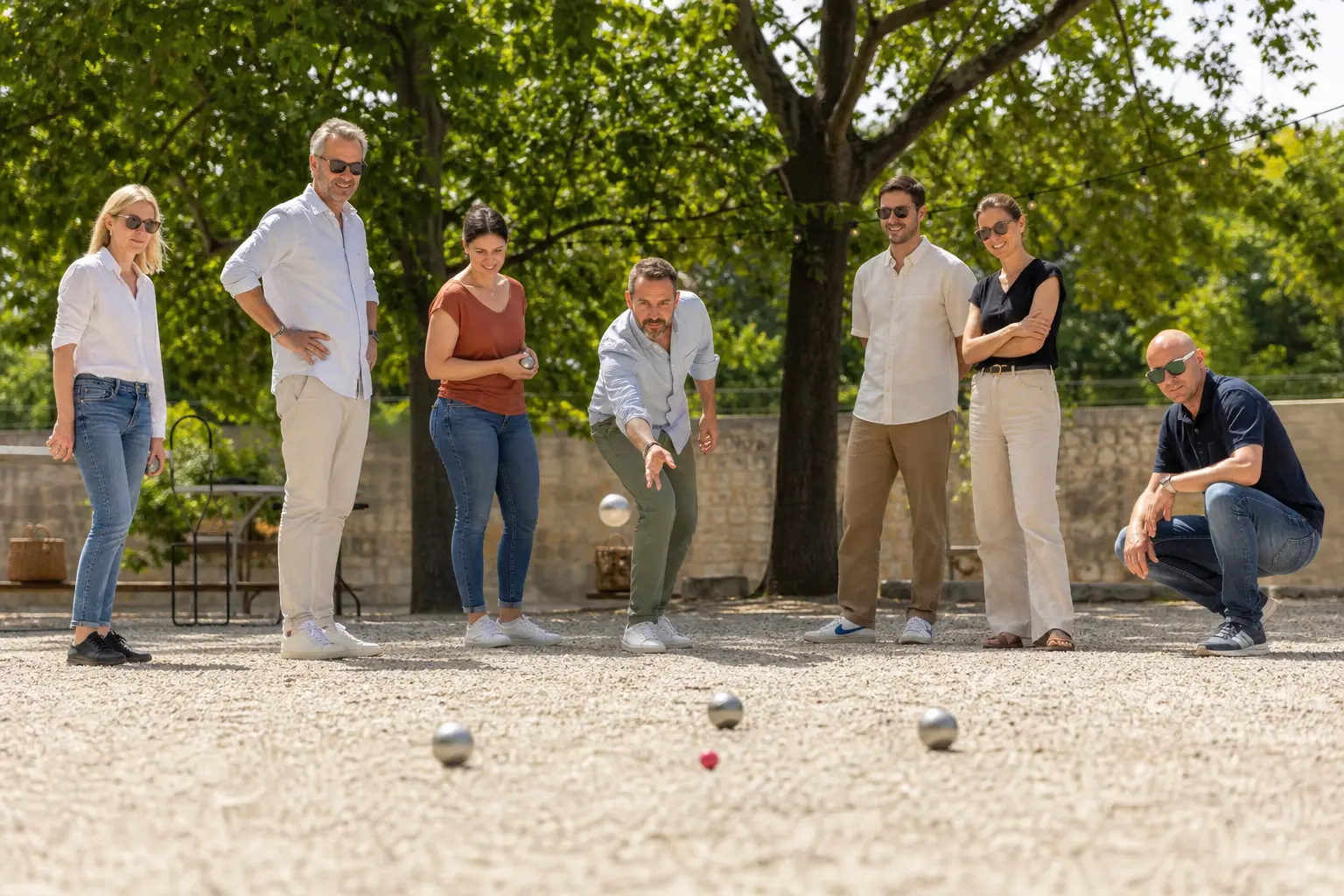Pétanque, farniente et cohésion : le team building décontracté à la mode du Sud